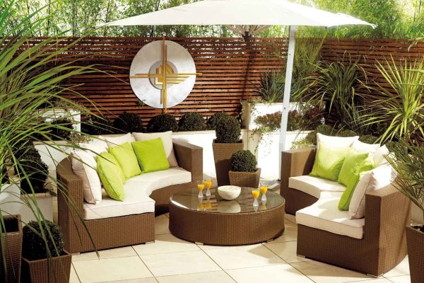 Embrace Outdoor Elegance: Seniors’ Guide to Affordable and Trendy Furniture